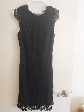 NWTs Black Lace Classic Sheath Dress With Lower Back Cutout Detail